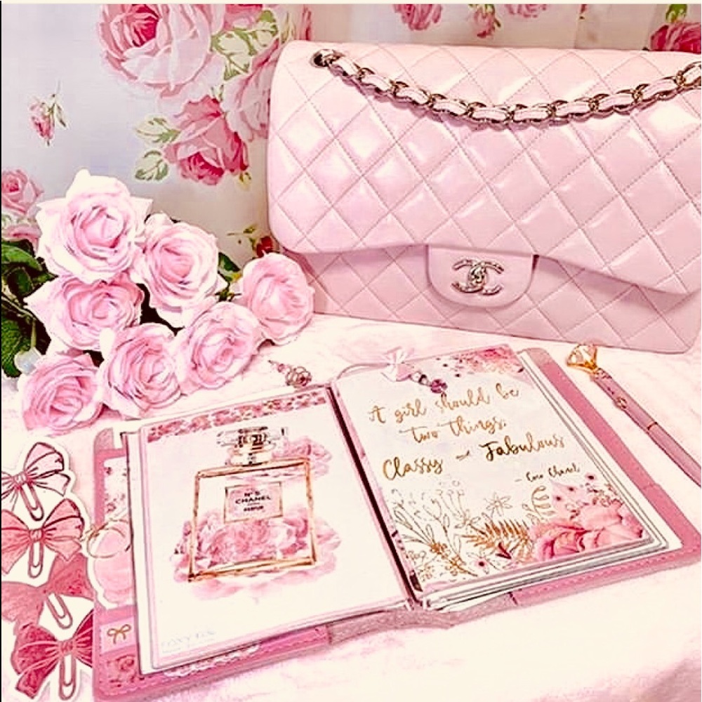 Professional Couture Wardrobe Stylists